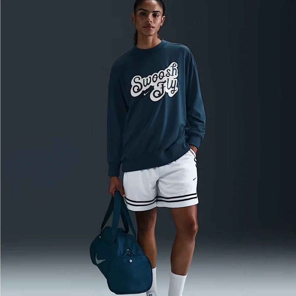 Nike Swoosh Fly Women's S Navy Blue Oversized French Terry Basketball Sweatshirt